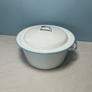 White Enamel Stock Pot 9"x4" w/Lid ~ Turquoise Trim ~ Vintage